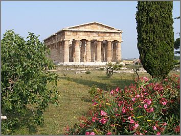 paestum griechischer tempel